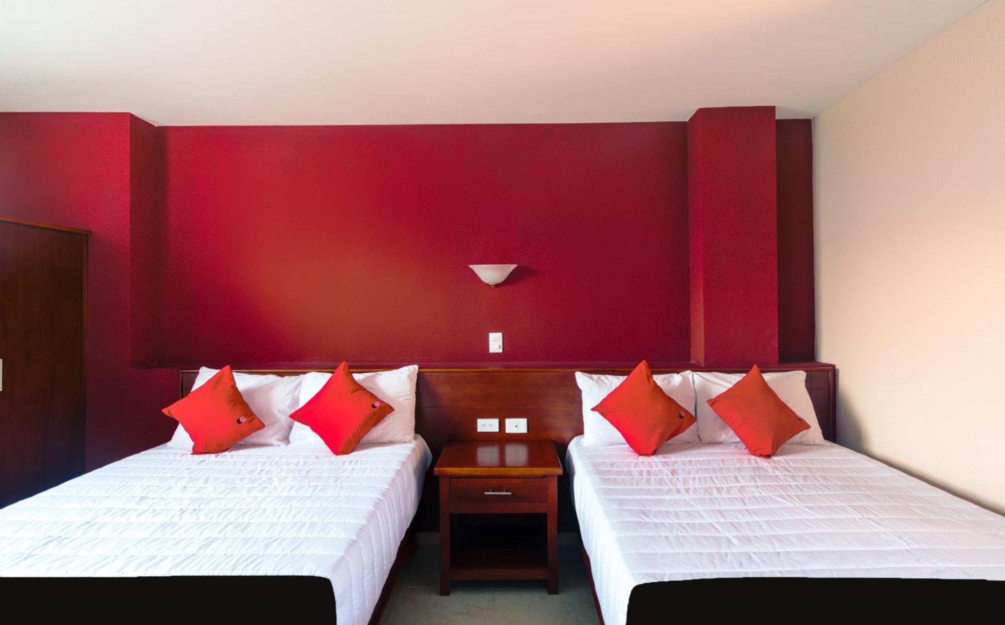 צ'ולולה Hotel San Pablo מראה חיצוני תמונה