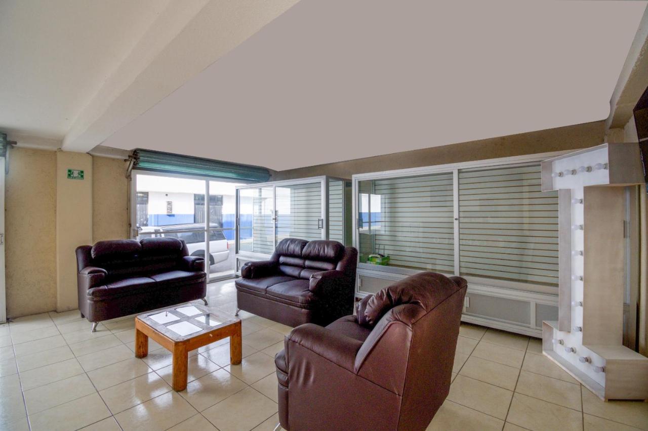 צ'ולולה Hotel San Pablo מראה חיצוני תמונה