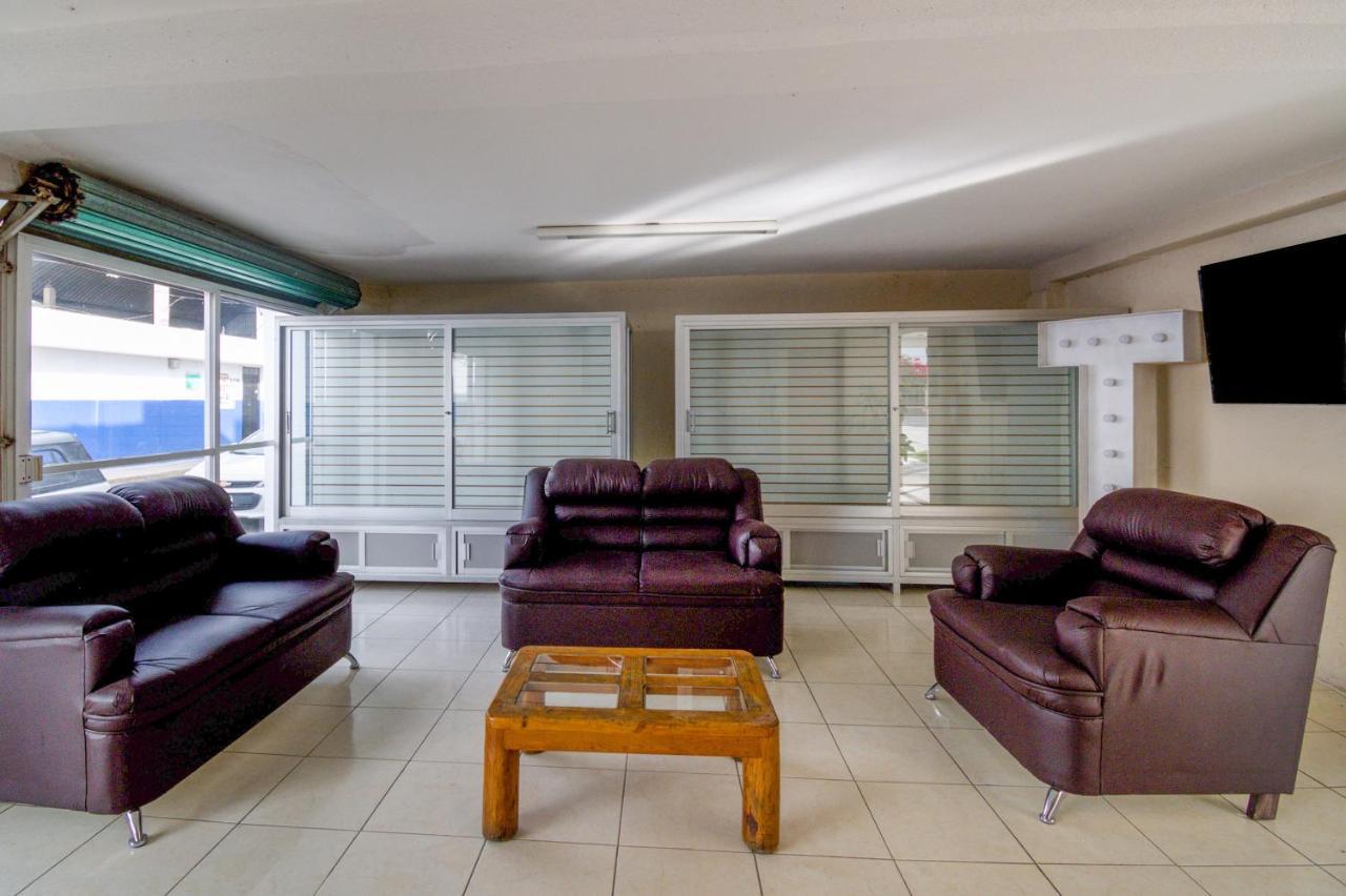 צ'ולולה Hotel San Pablo מראה חיצוני תמונה