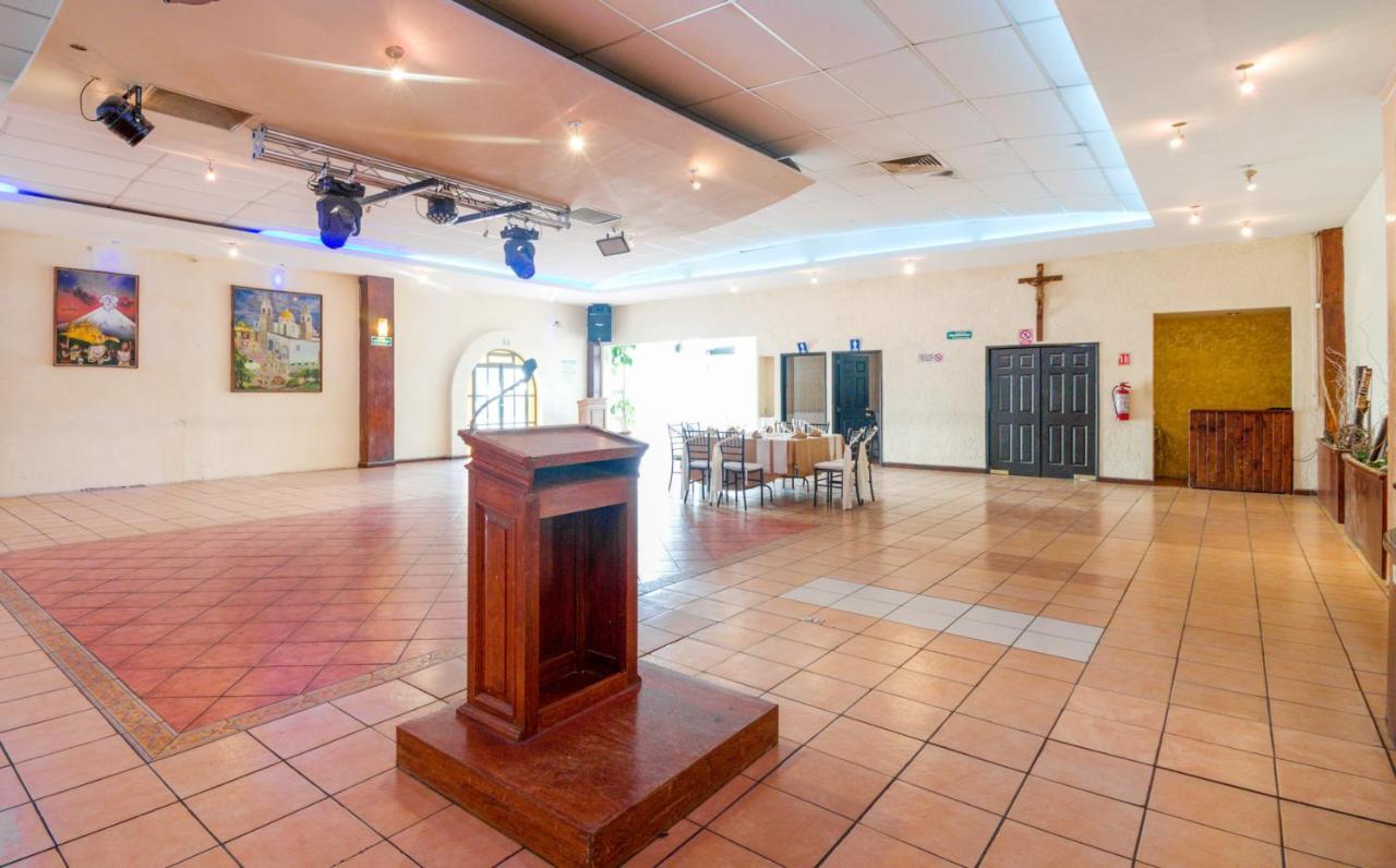 צ'ולולה Hotel San Pablo מראה חיצוני תמונה