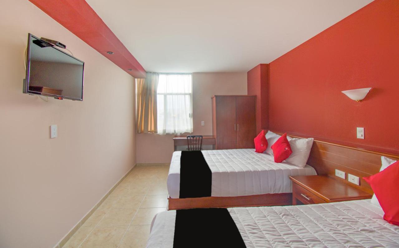 צ'ולולה Hotel San Pablo מראה חיצוני תמונה